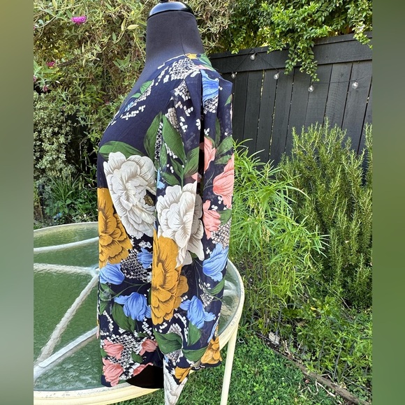 CAbi Snake Charmer Blouse - size S - Picture 2 of 5